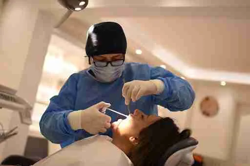 Recovery After Visiting a Dental Implant Specialist